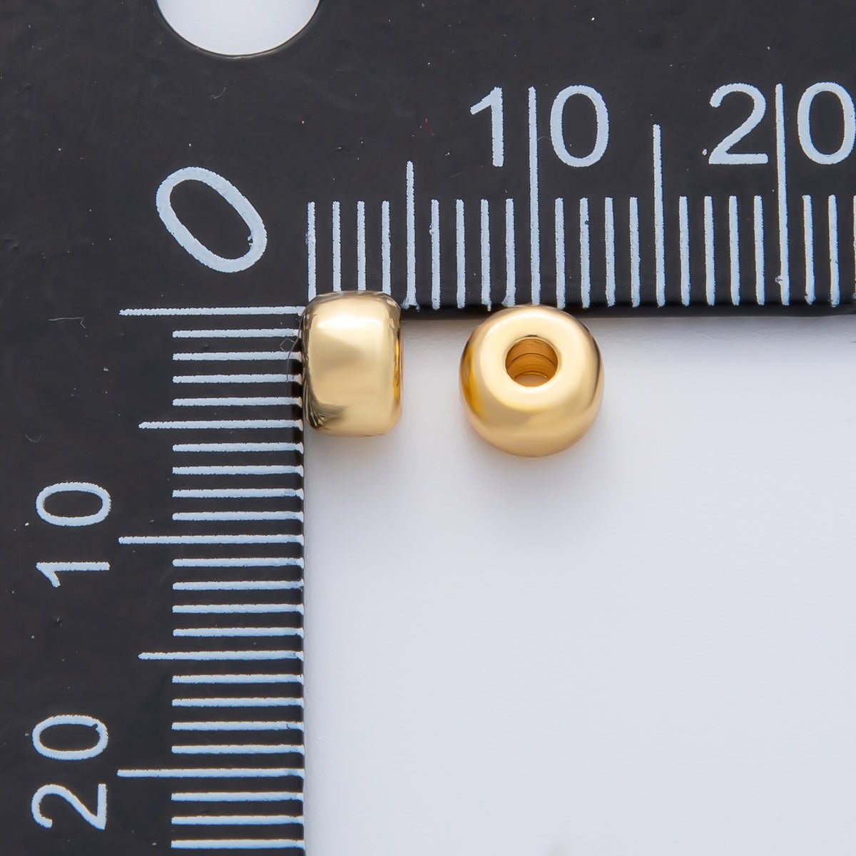 18K Gold Filled 6mm Minimalist Rondelle Rondelle Bead in Gold &amp; Silver | B538