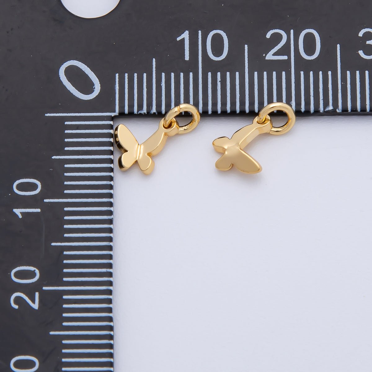 18K Gold Filled 7mm Minimalist Butterfly Mini Charm | AF1430