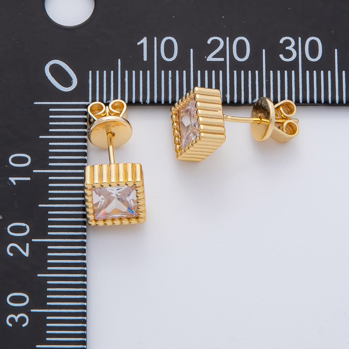 18K Gold Filled 8mm Clear CZ Square Ribbed Bezel Stud Earrings | AD1614
