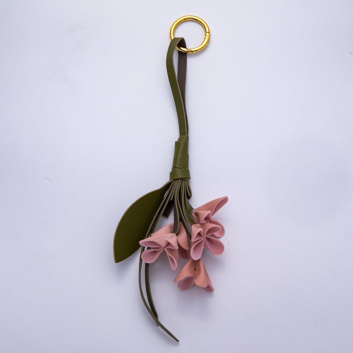 18K Gold Filled Blue, White, Pink Flower Bouquet Leather Bag Push Gate Charm Keychain | WB-00321 - WB-00323