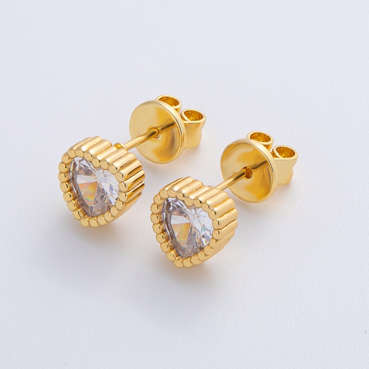 18K Gold Filled 8mm Clear CZ Ribbed Bezel Heart Stud Earrings | AD1627