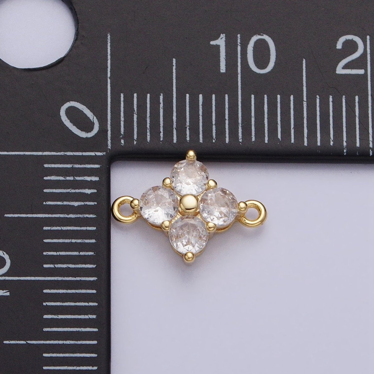 18K Gold Filled Clear Quatrefoil Clover Flower Connector in Gold &amp; Silver | Y-00843