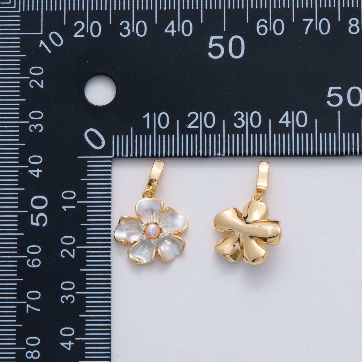 18K Gold Filled CZ Shell Pearl Foil Blue Flower Pendant | AH692