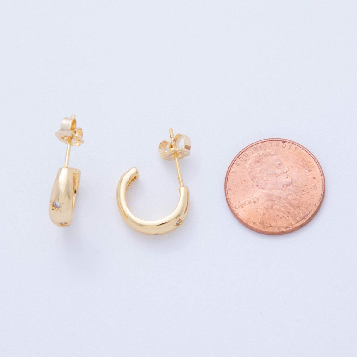 18K Gold Filled CZ Star Dotted C-Shaped Hoop Earrings | AI367