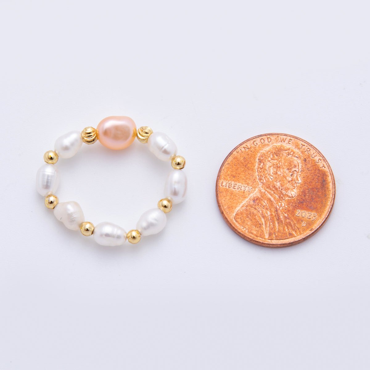18K Gold Filled Freshwater Pearl Bead Handmade Stretch Ring | O-055