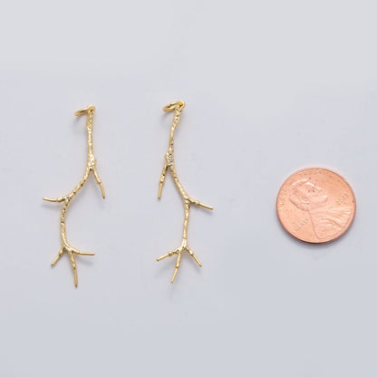 18K Gold Filled Hammered Tree Branch Geometric Charm | C302