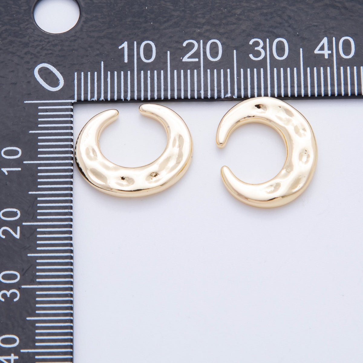 18K Gold Filled Hammered Wide Ear Cuff Earrings in Gold &amp; Silver | AI261