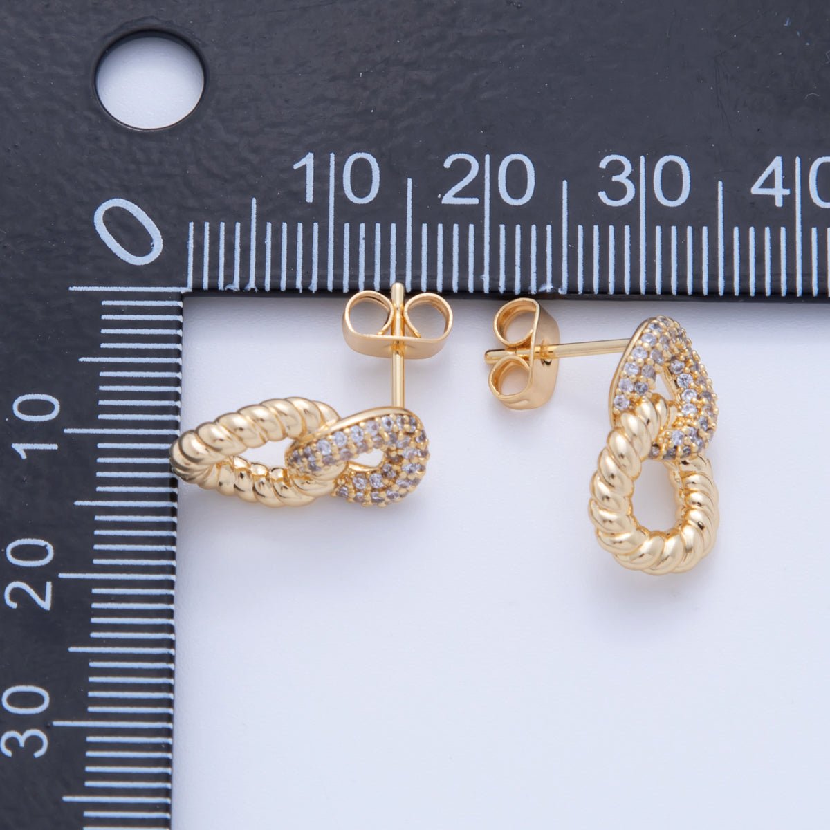 18K Gold Filled Micro Paved CZ Rope Link Stud Earrings | AI379