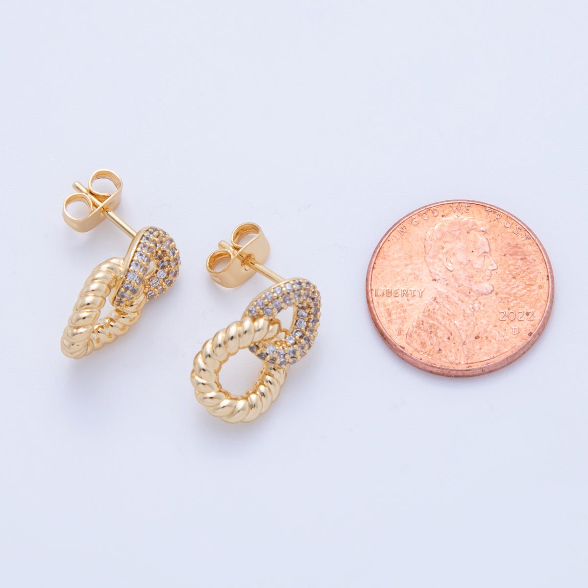 18K Gold Filled Micro Paved CZ Rope Link Stud Earrings | AI379