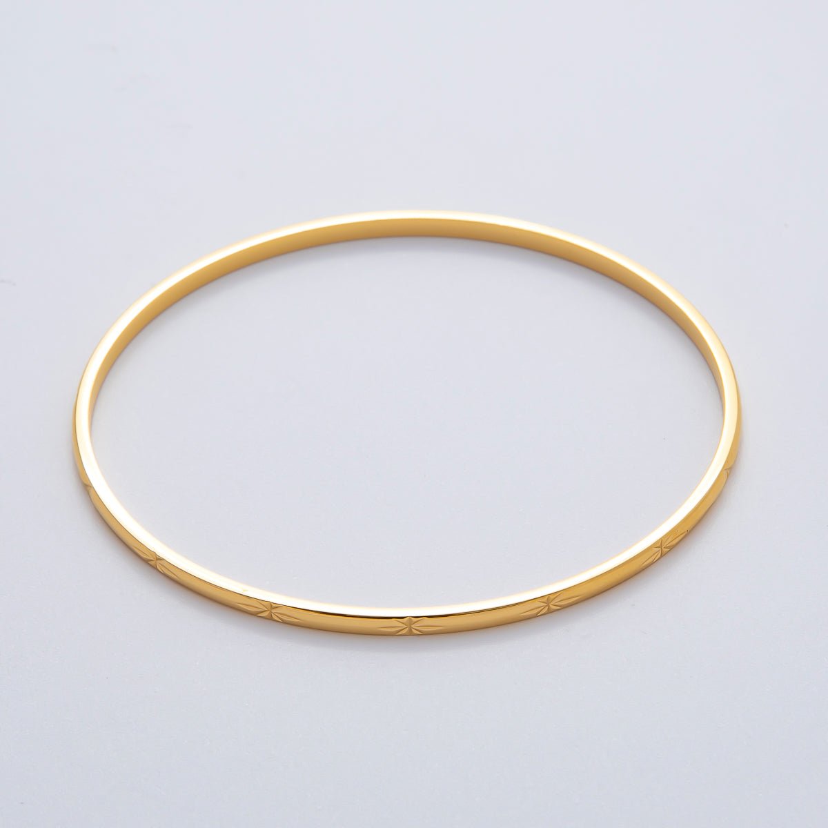 18K Gold Filled Minimalist North Star Imprint Bangle Bracelet | WA-1412