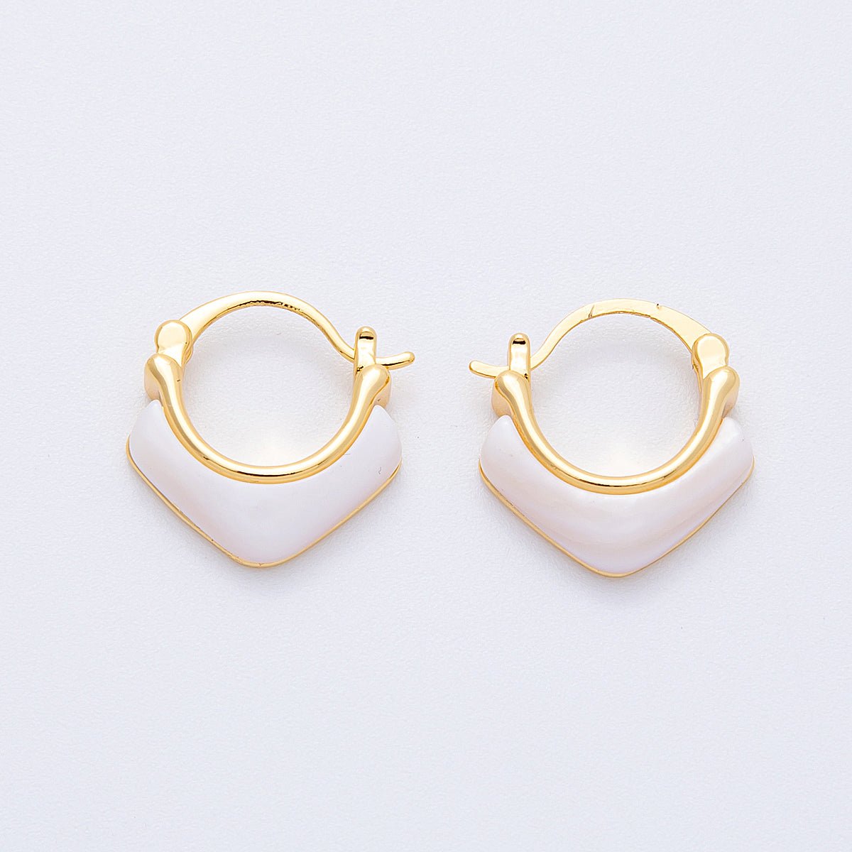 18K Gold Filled 18mm Cream White Enamel V Rhombus Latch Hoop Earrings | Earrings-00297