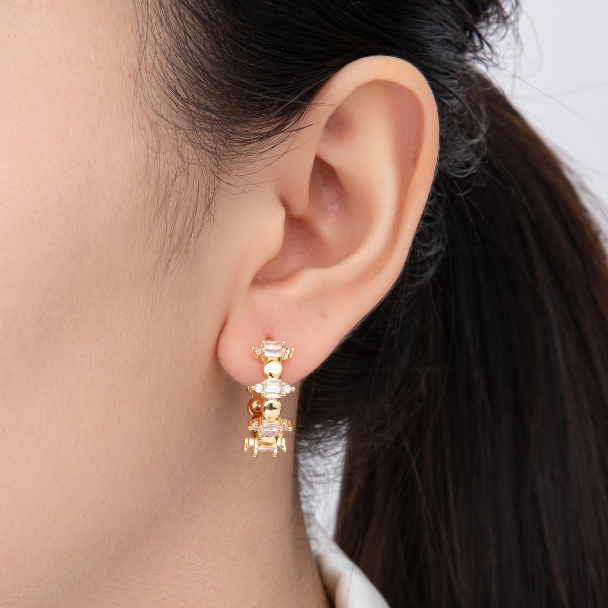 18K Gold Filled Square-Cut CZ Half-Crown Lever Back Hoops Earrings | AJ223