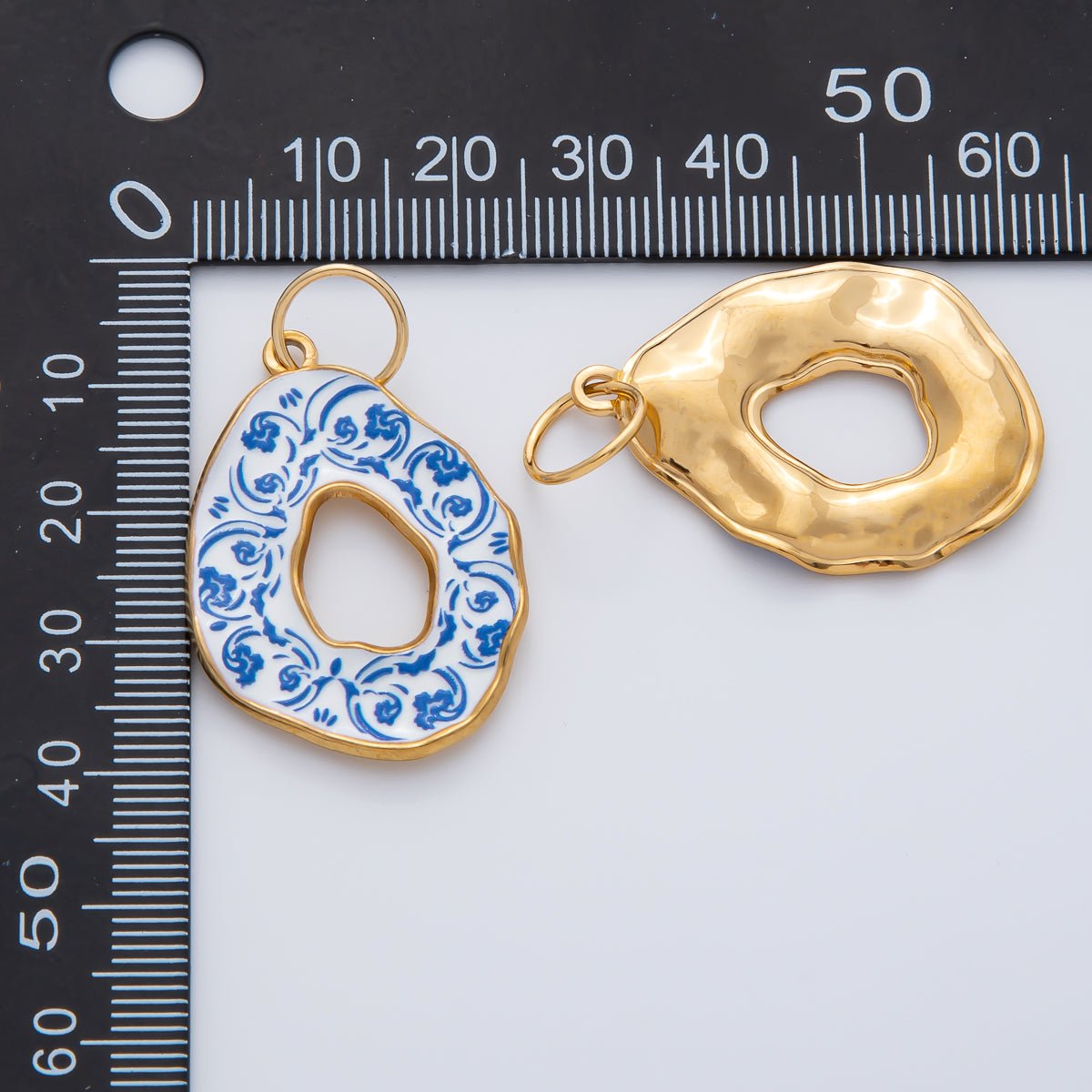 18K Gold Plated 34mm Blue Enamel Donut Floral Charm | AF1420