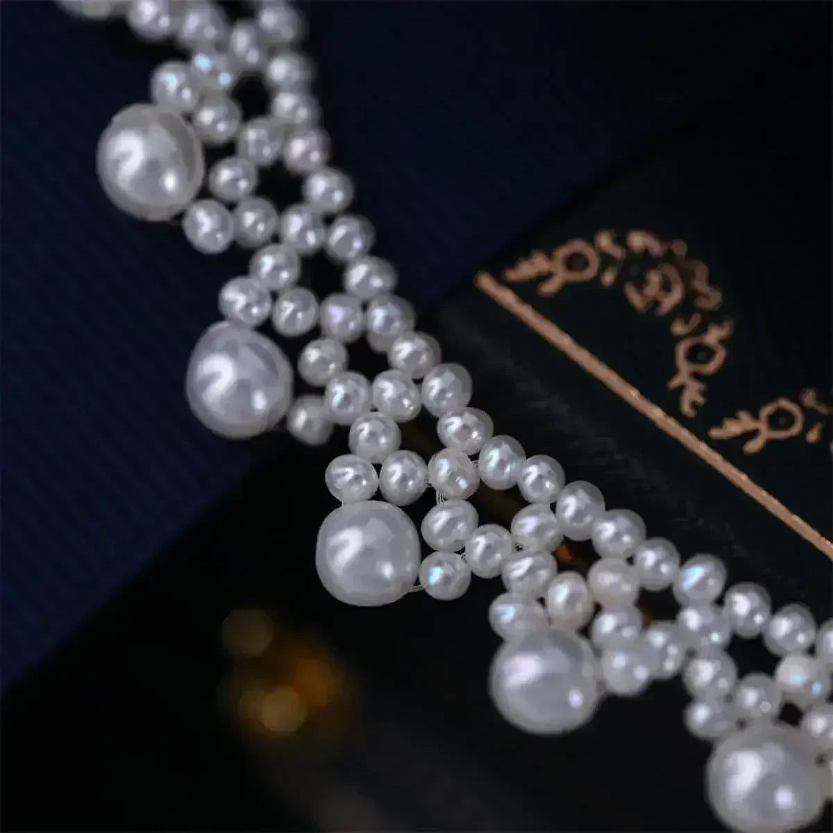 LuxeJewels™ – South Sea Pearl Necklace with 18K Gold Accent