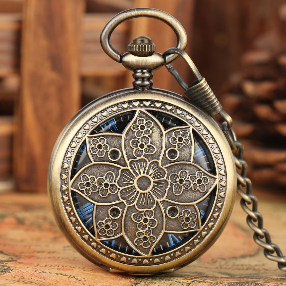 Retro Hollow-Out Nostalgic Manual Mechanical Pocket Watch