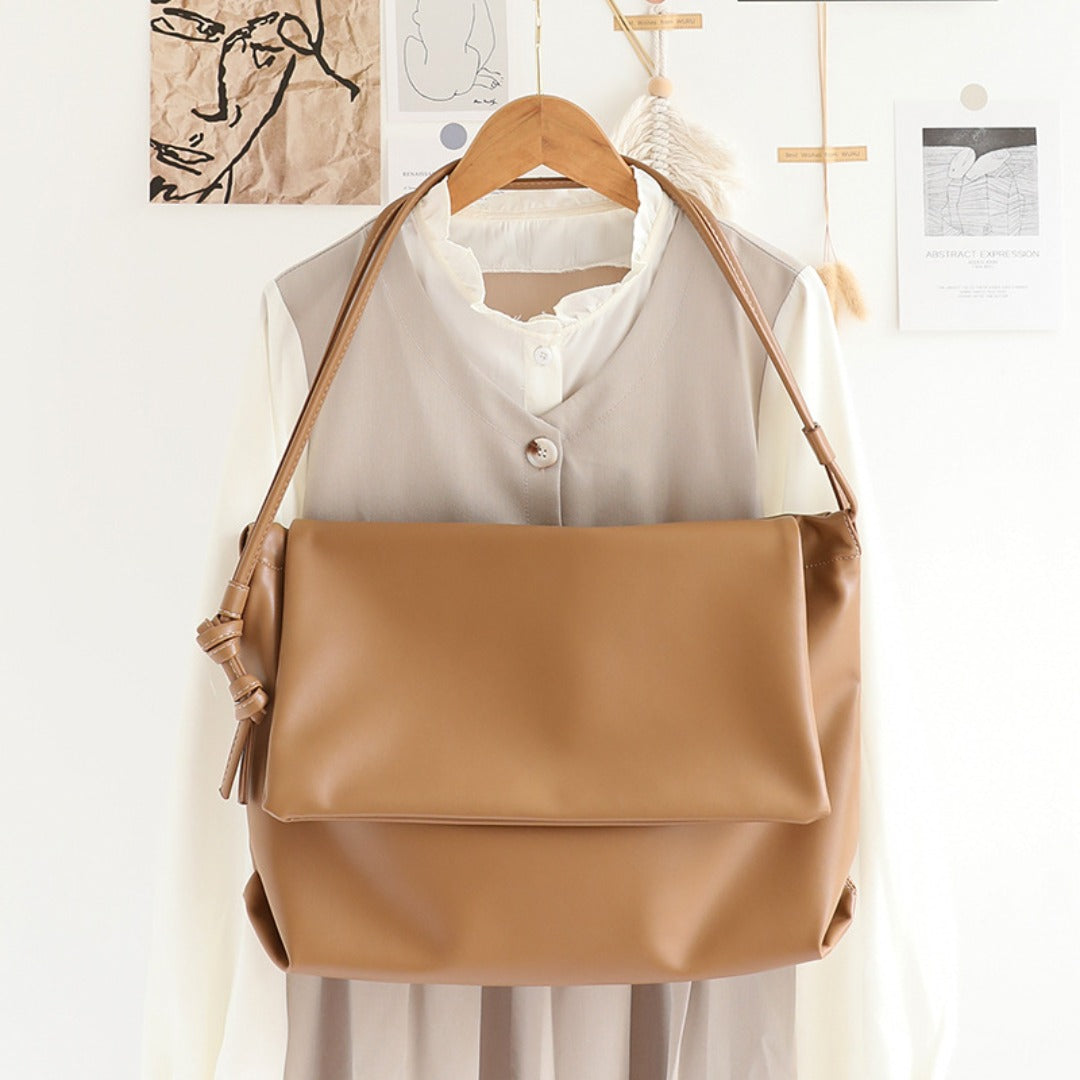 Casual One-Shoulder Messenger Bag – Retro-Textured Soft Leather Underarm Women&
