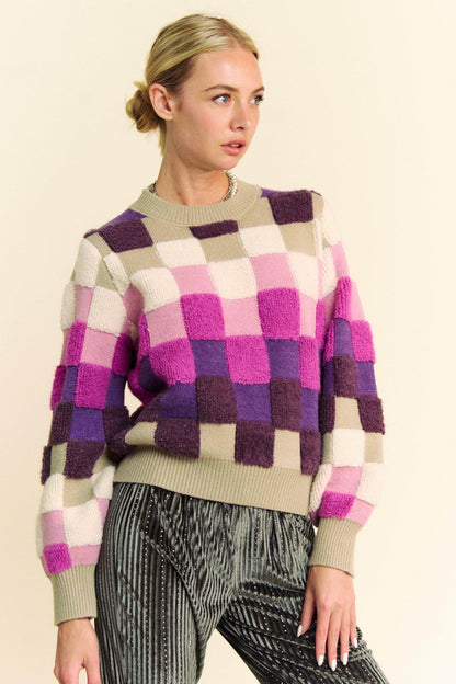 Davi &amp; Dani Checkered Round Neck Long Sleeve Sweater Chic