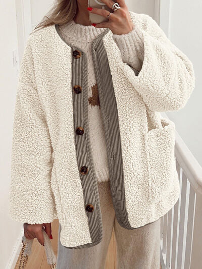 Modern Cozy Women Luxuriously Cozy Contrast Button Up Sherpa Jacket with Pockets For Fall &amp; Winter