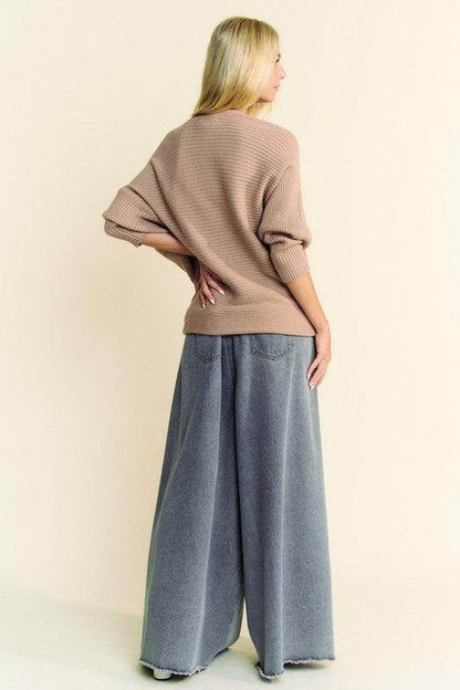 Davi &amp; Dani Round Neck Batwing Sleeve Sweater for Women