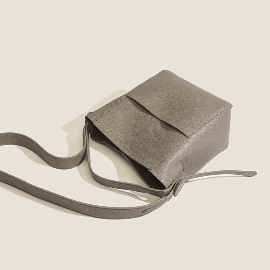 Early Autumn Women&