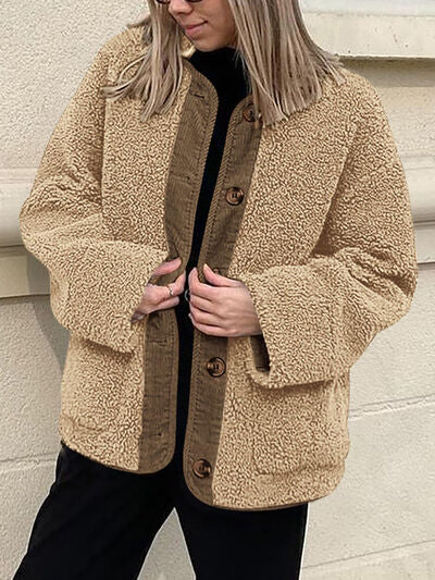 Modern Cozy Women Luxuriously Cozy Contrast Button Up Sherpa Jacket with Pockets For Fall &amp; Winter