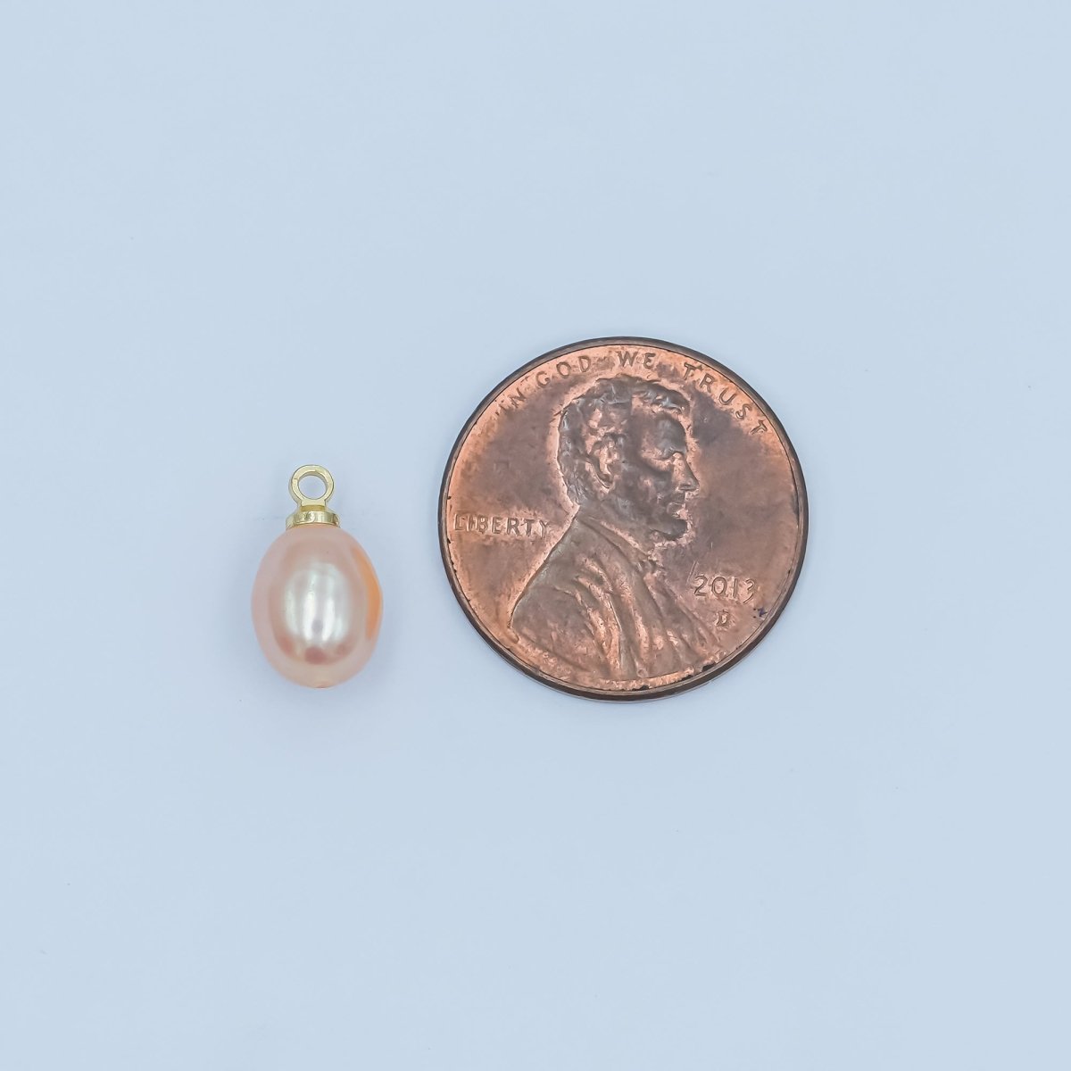 24K Gold Filled 12mm Pink Shell Pearl Oval Charm | P1652