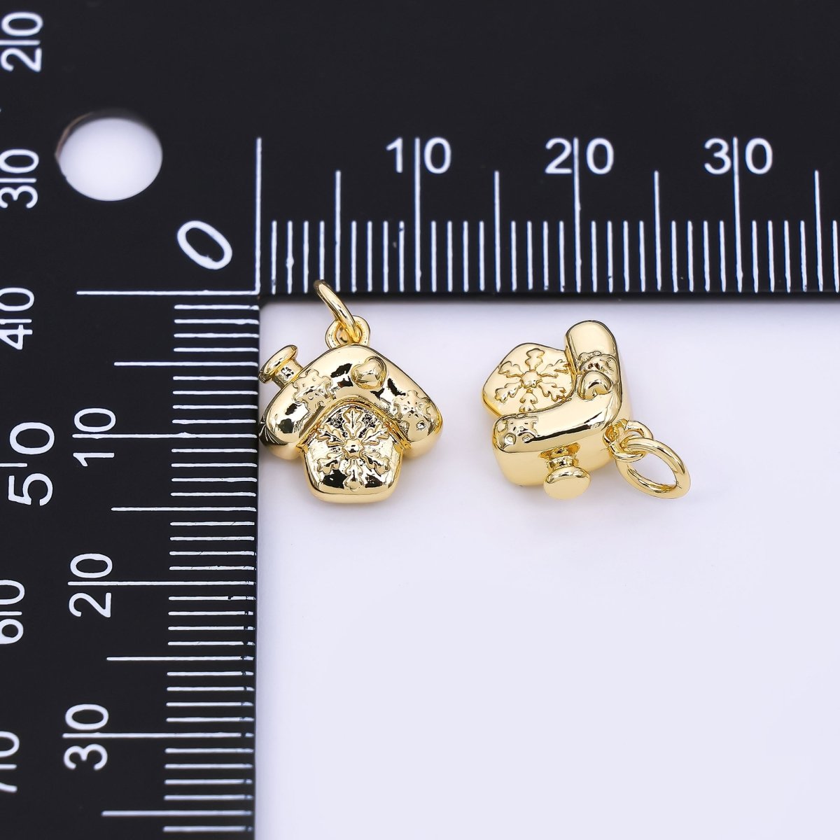 24K Gold Filled 12mm Tini Lovely Dwarf House Charm| AH-582