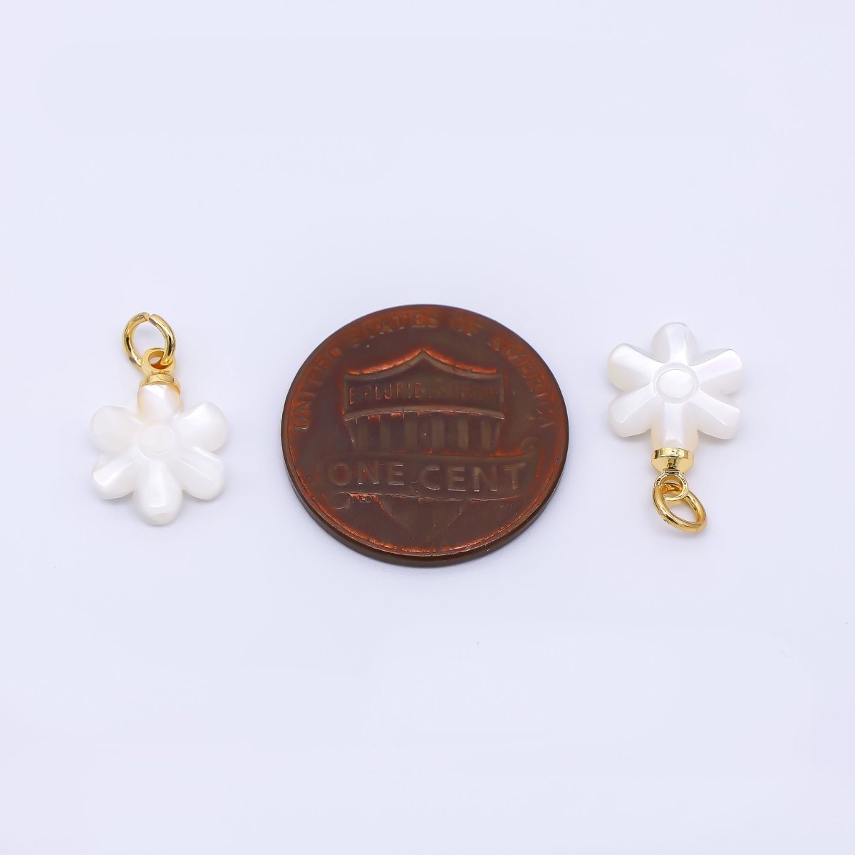 24K Gold Filled 13mm Sea Shell Pearl Bright White Blooming Flower Charm | P-1794