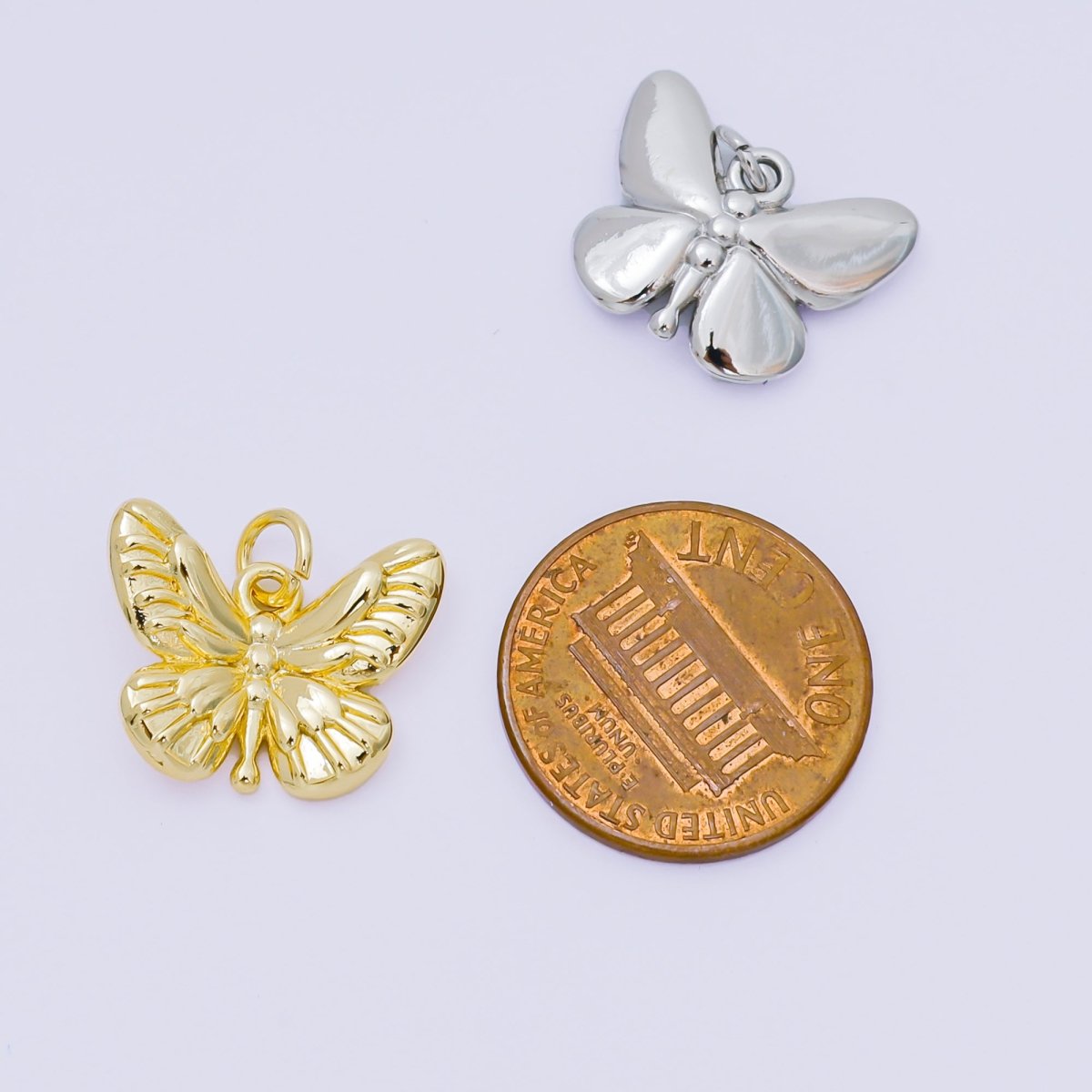 24K Gold Filled 14mm The Moth Butterfly Animal Charm | AH-586