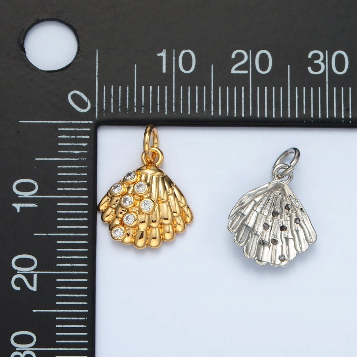 24K Gold Filled 15mm CZ Dotted Clam Sea Shell Charm in Gold &amp; Silver | AG862