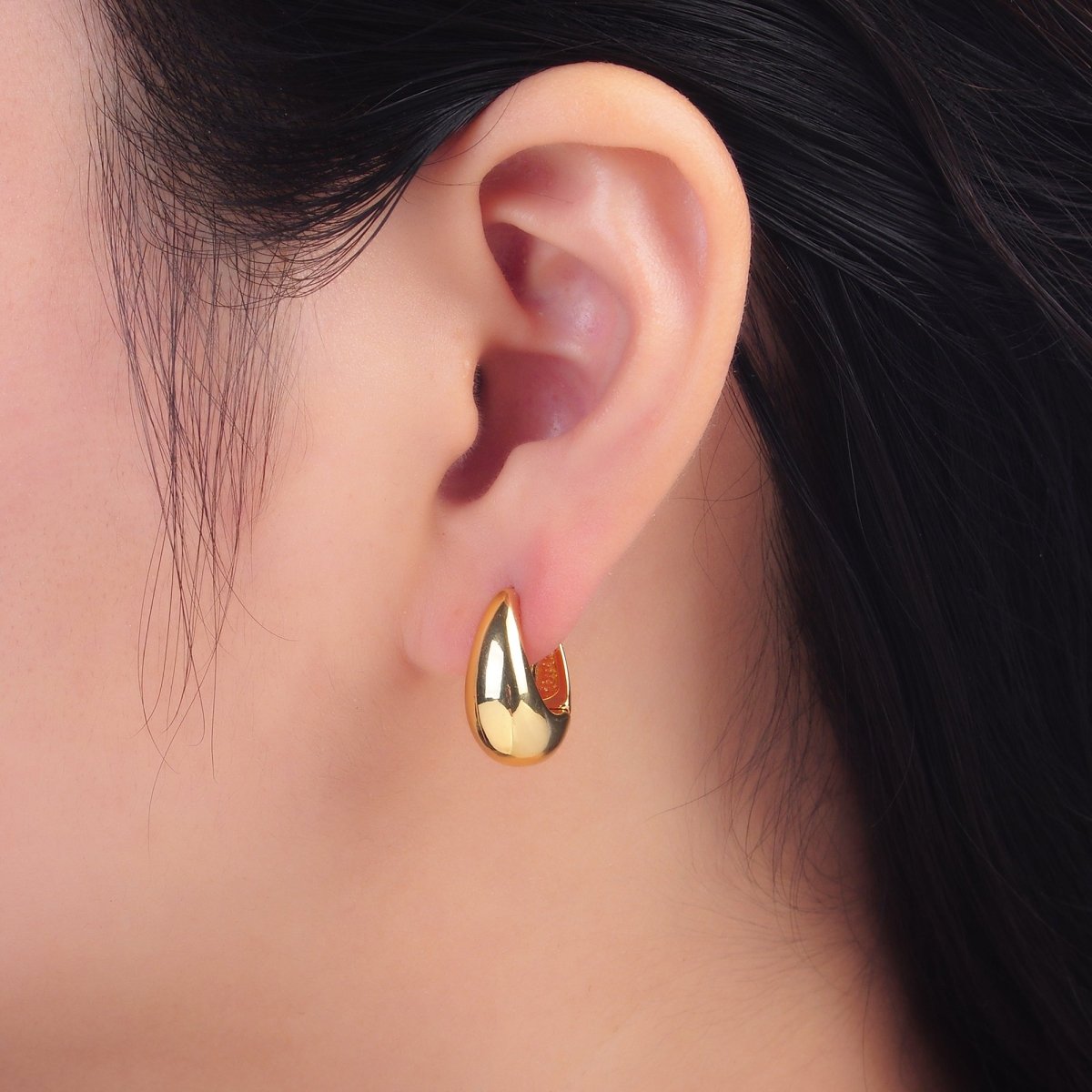 24K Gold Filled 15mm Simple Minimalist Dome Hoop Earrings | AB701