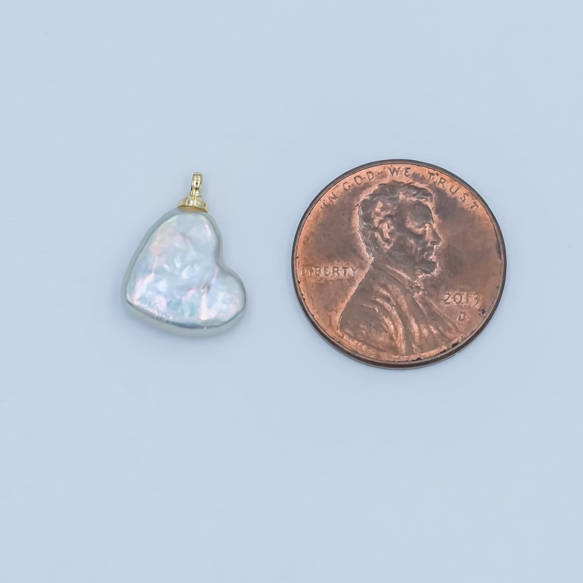 24K Gold Filled 15mm White Freshwater Pearl Sideways Heart Charm | P1663