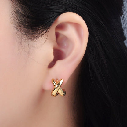24K Gold Filled 15mm X Knot Crossed Cartilage C-Shaped Hoop Earrings | AD653