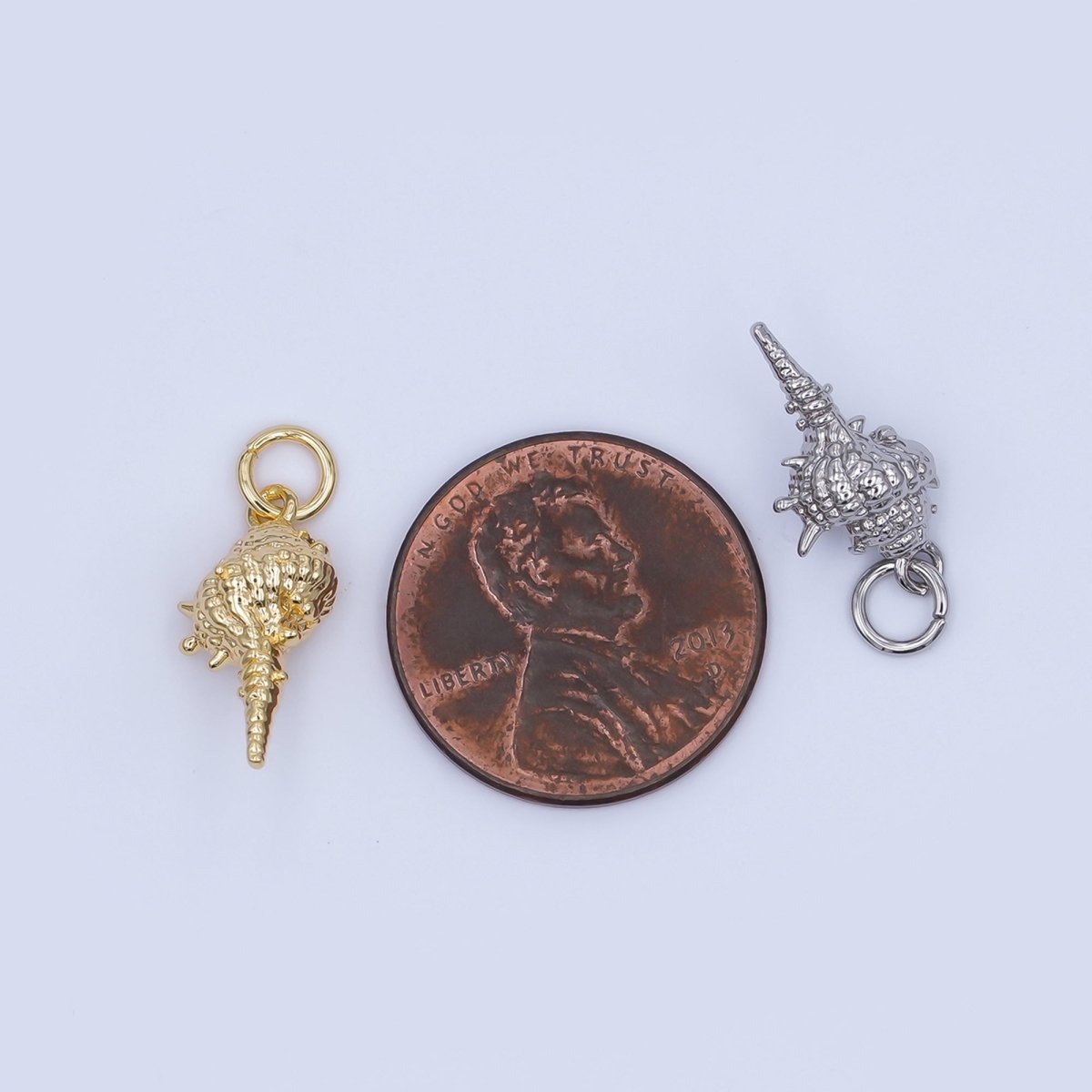 24K Gold Filled 16.5mm Conch Sea Shell Charm in Gold &amp; Silver | AF477