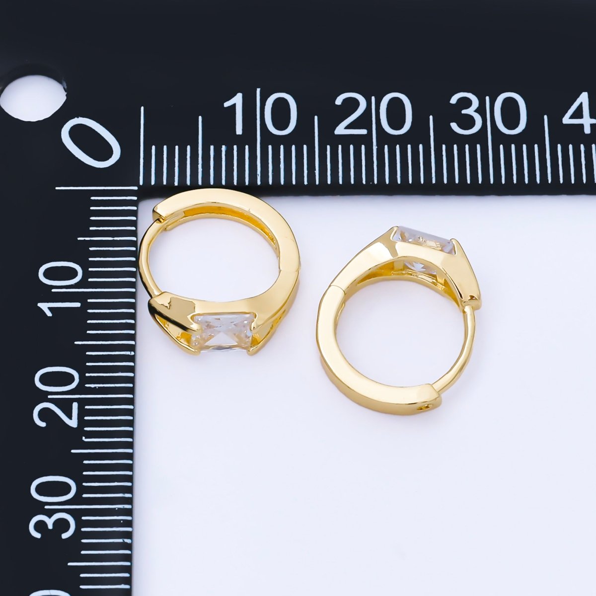 24K Gold Filled 16mm Clear Rectangular CZ Solitaire Huggie Earrings | AB1623
