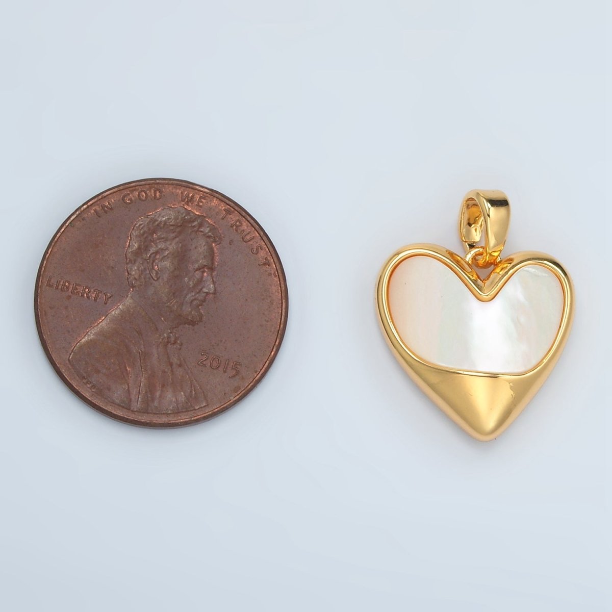 24K Gold Filled 16mm Shell Pearl Molten Bezel Heart Pendant | H498