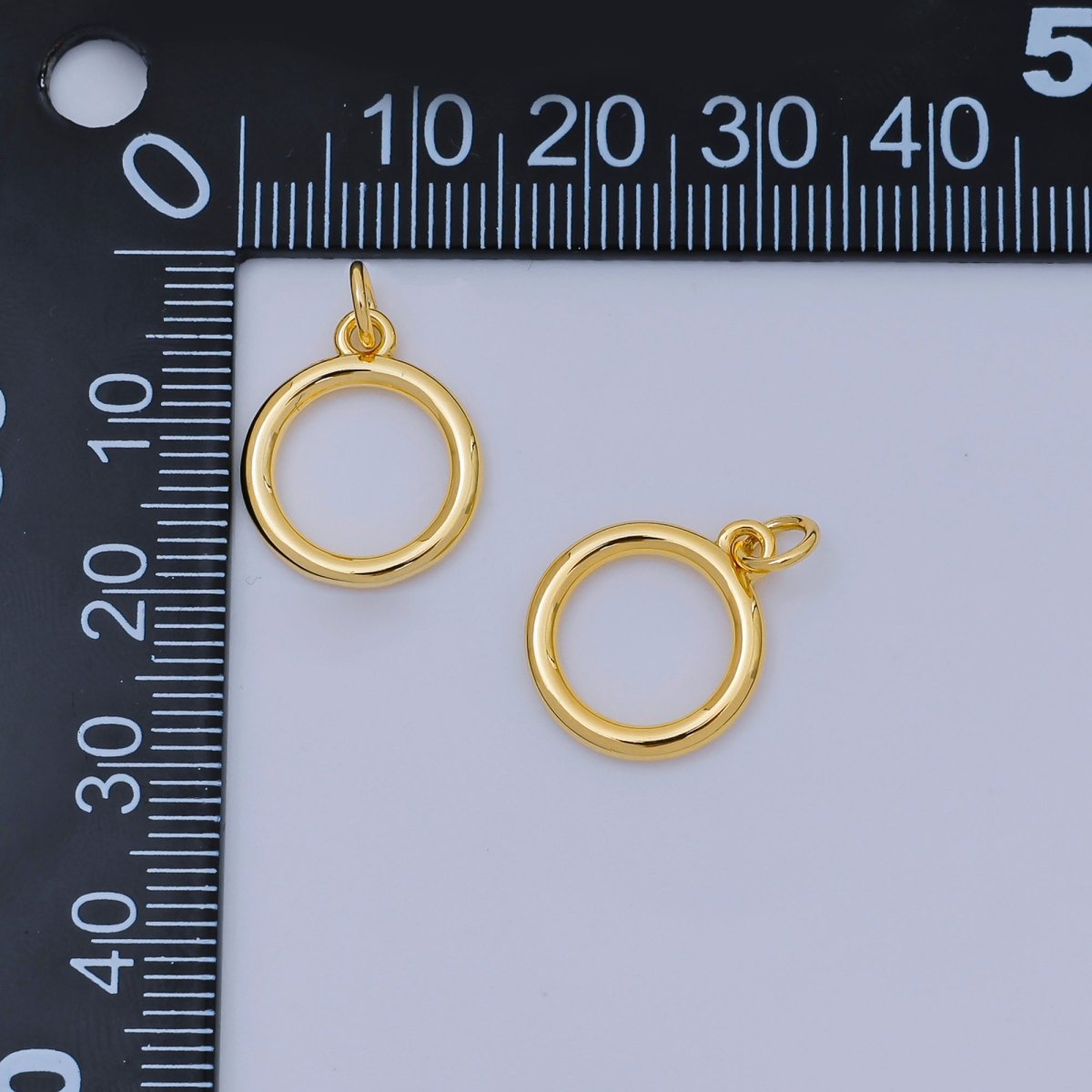 24K Gold Filled 16mm Simple Hollow Oblong Round Circle Charm | AJ-413