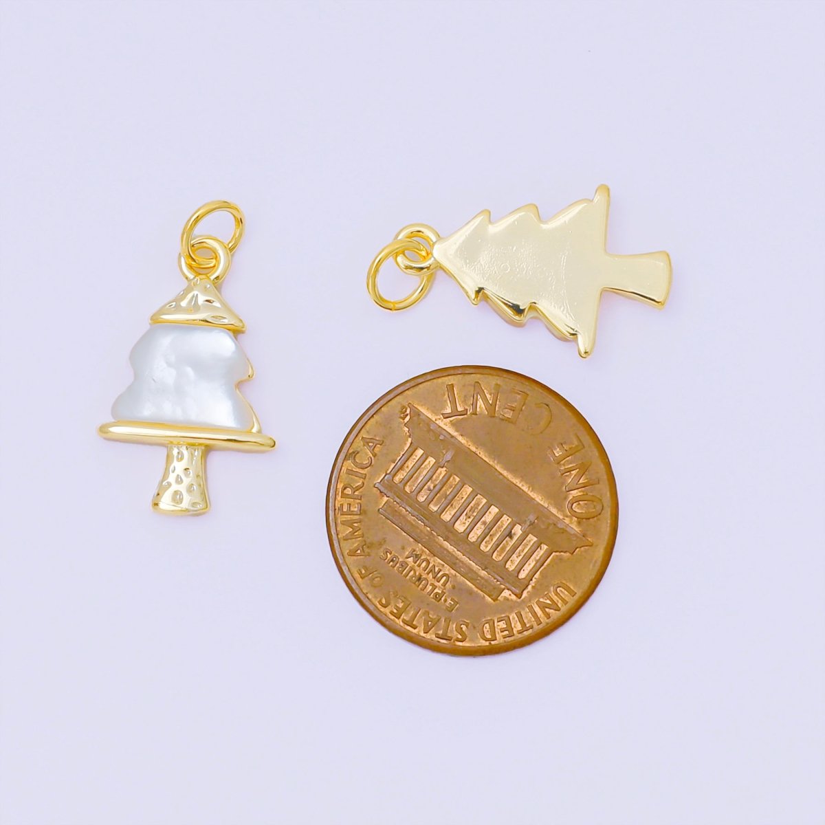 24K Gold Filled 18.5mm Shell Pearl Holidays Christmas Tree Charm | M891