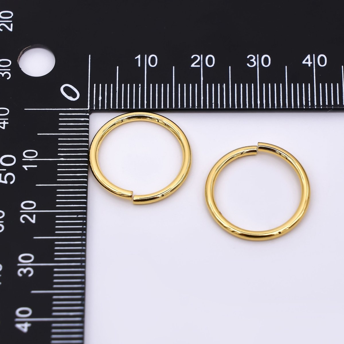 24K Gold Filled 18mm x 1.5mm Minimalist Round Jump Ring Findings Set in Gold &amp; Silver | SP-01639