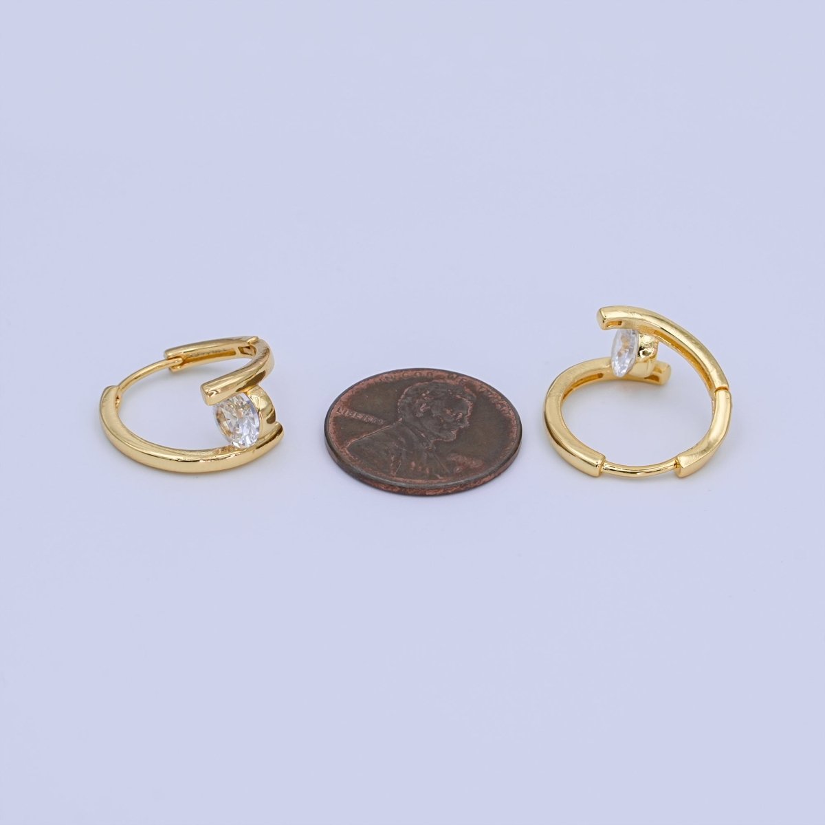 24K Gold Filled 19mm Clear CZ Oblong Hoop Earrings | T398