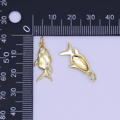 24K Gold Filled 21mm Minimalist Fish Charm | AF526