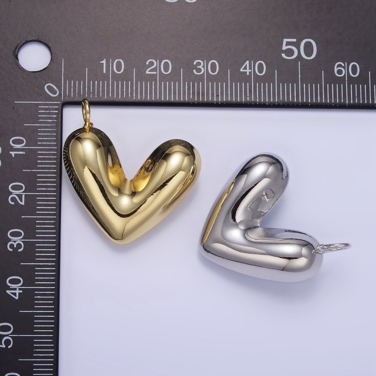 24K Gold Filled 30mm Puffed Heart Pendant in Gold &amp; Silver | D060 D061