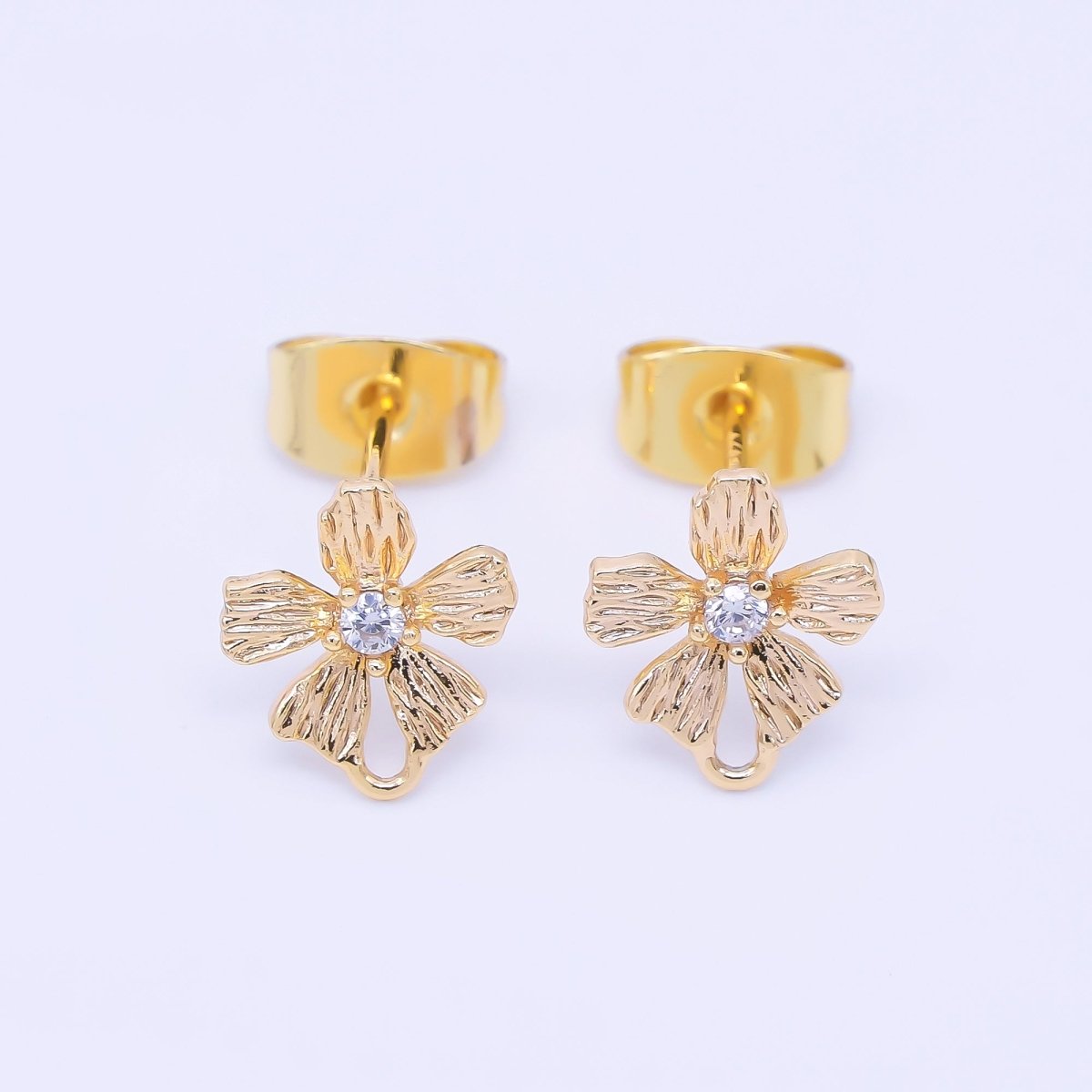 24K Gold Filled 9.5mm Clear CZ Hammered Flower Stud Earrings Findings | Z1328