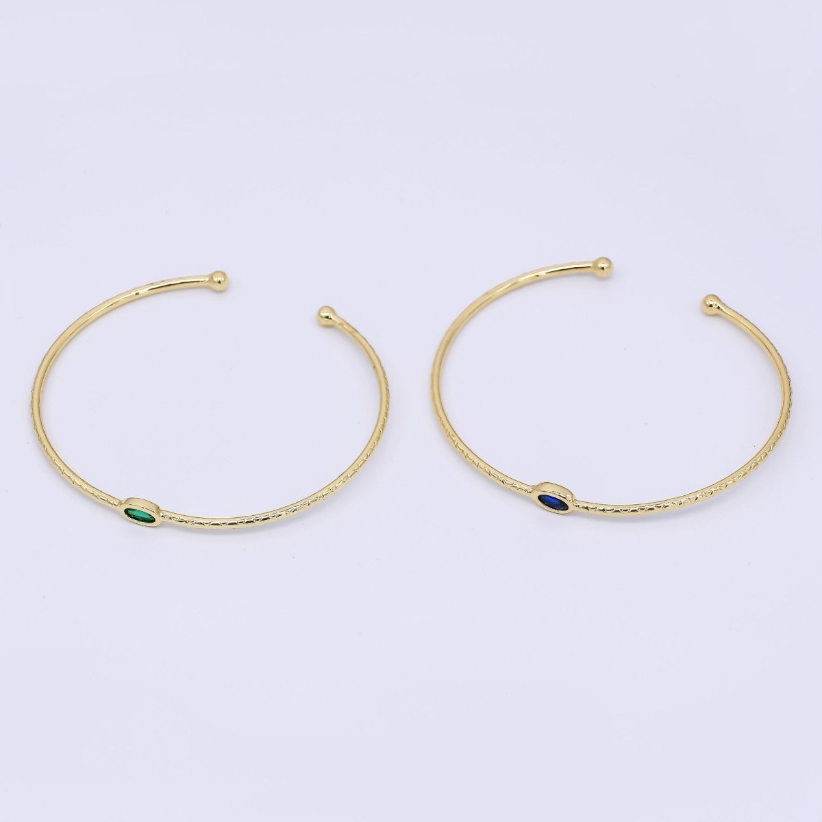24K Gold Filled Blue CZ Simple Solitaire Cuff Bracelet | WA-3403