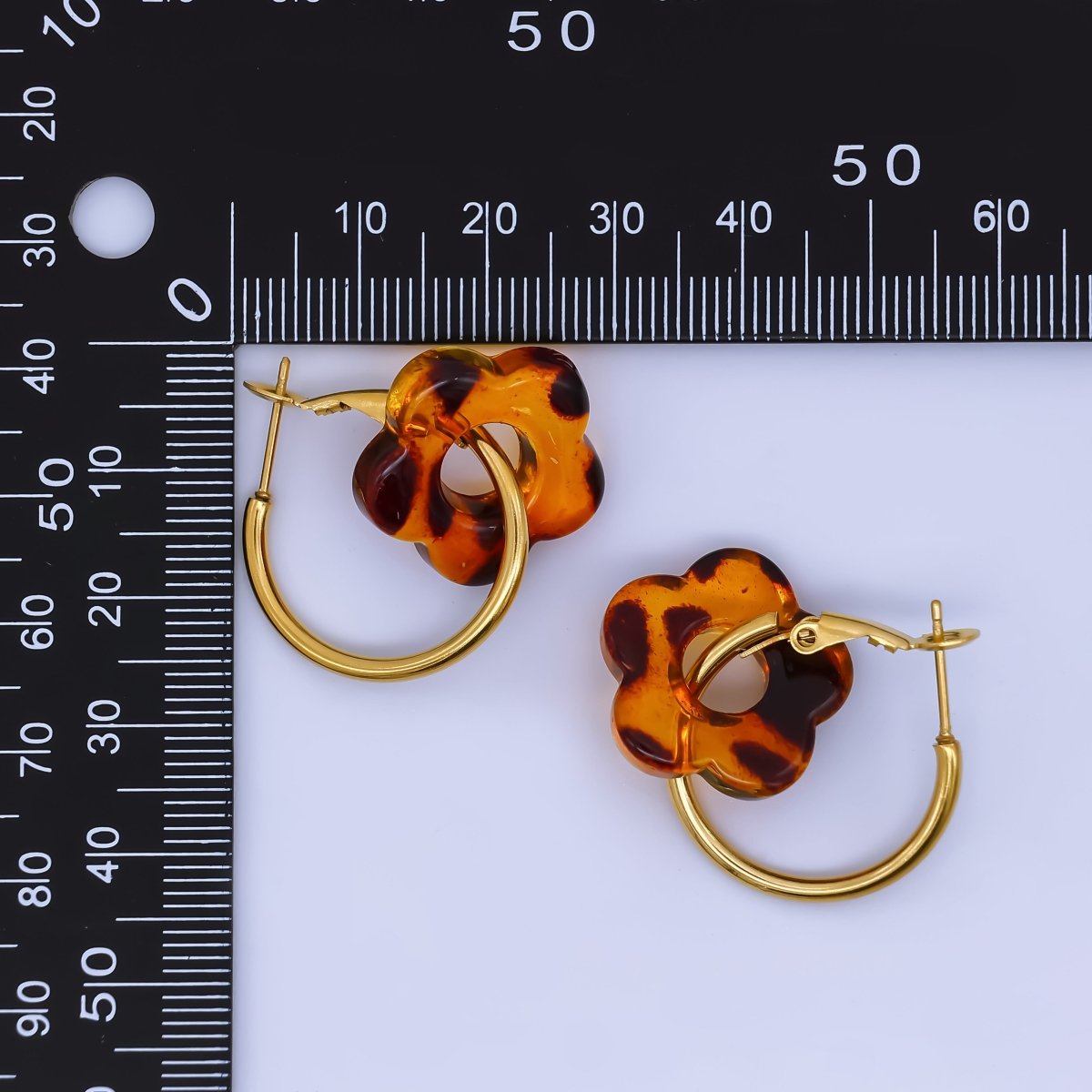 24K Gold Filled Brown-Black Resin Flower 23mm C-Shaped Hinge Hoop Earring | AI539