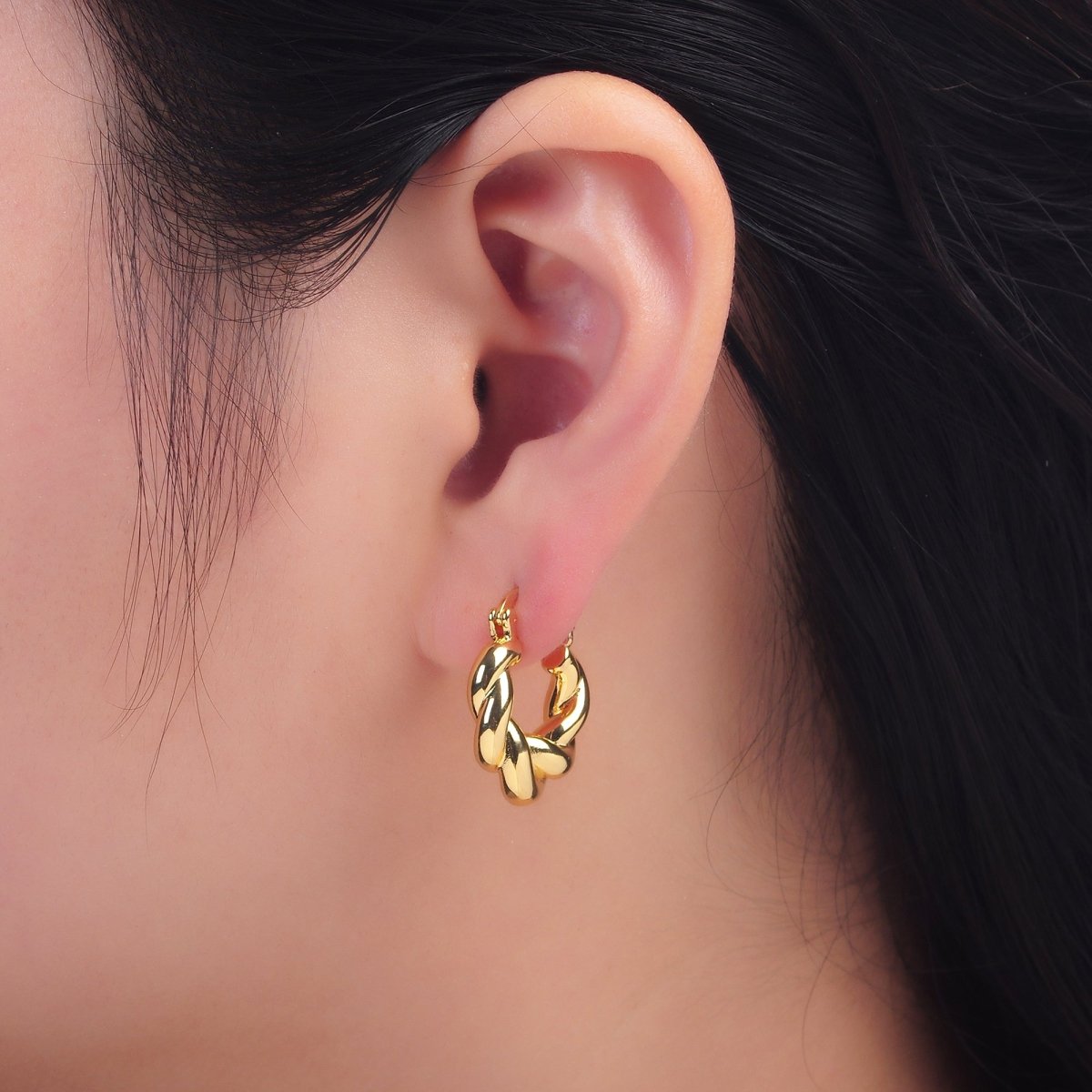24K Gold Filled Chubby Twisted Croissant Latch Hoop Earrings in Gold &amp; Silver | Q453 AD1201