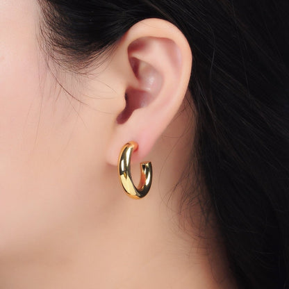 24K Gold Filled 25mm Chubby Minimalist C-Shaped Hoop Earrings | AD644