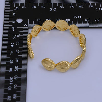 24K Gold Filled Minimalist Clam Sea Shell Cuff Bracelet | WA-03250