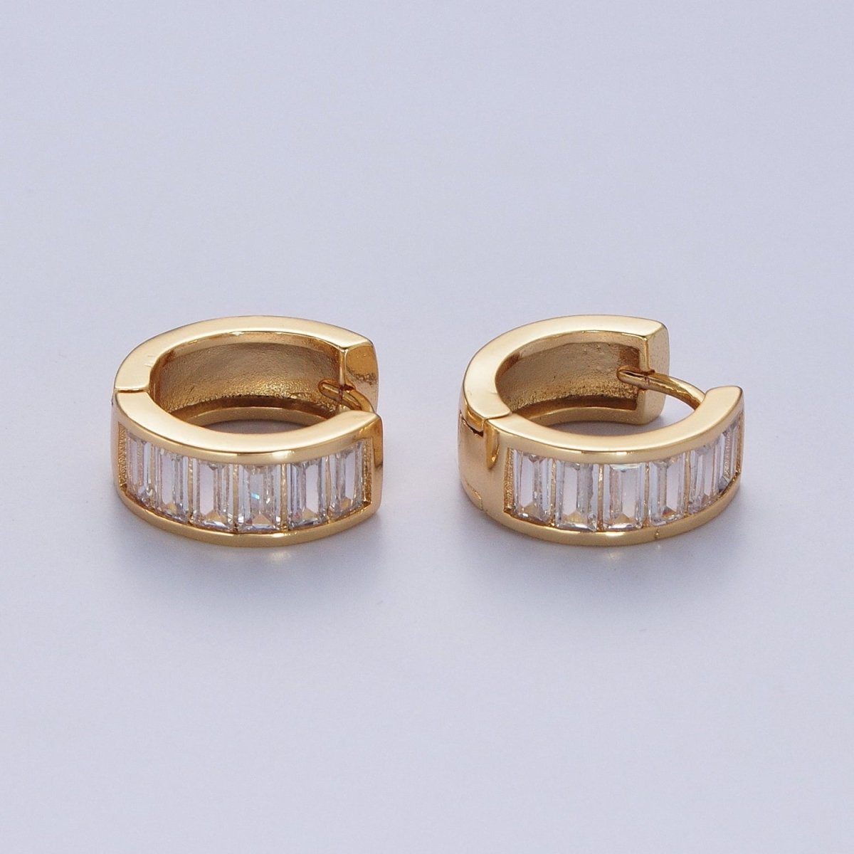24K Gold Filled Clear Baguette Cubic Zirconia Simple Minimalist Small Hoops Gold Huggies Earrings Q-149 AD-481