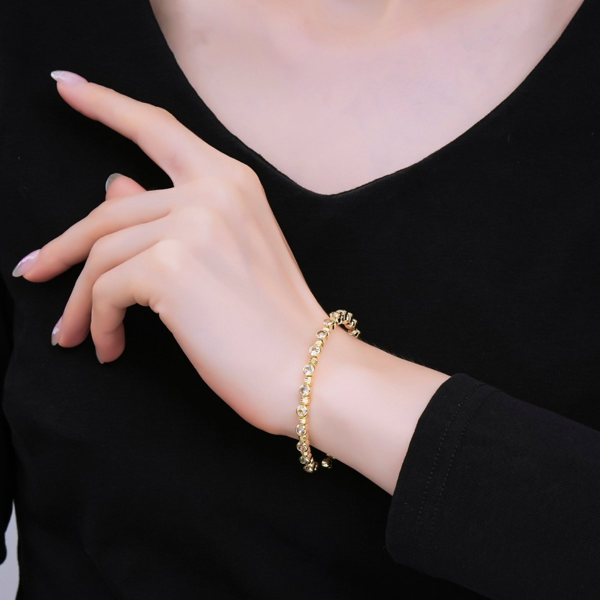 24K Gold Filled Clear Round CZ Bubble Geometric Bezel Cuff Bracelet | WA-03327